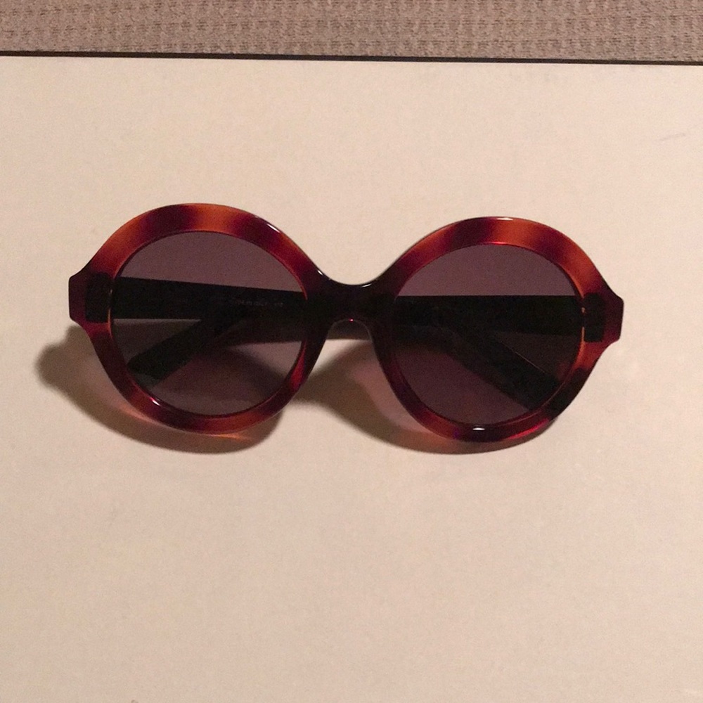 🟤 Salvatore Ferragamo Sunglasses